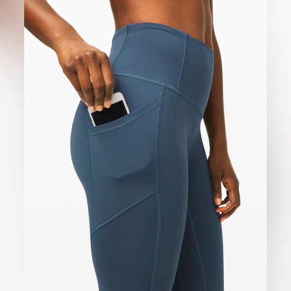 Lululemon All The Right Places Crop II *23" code blue - Picture 4 of 8